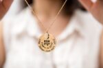 ⁦שרשרת אמא יקרה עם כיתוב וילדים⁩ – תמונה ⁦3⁩